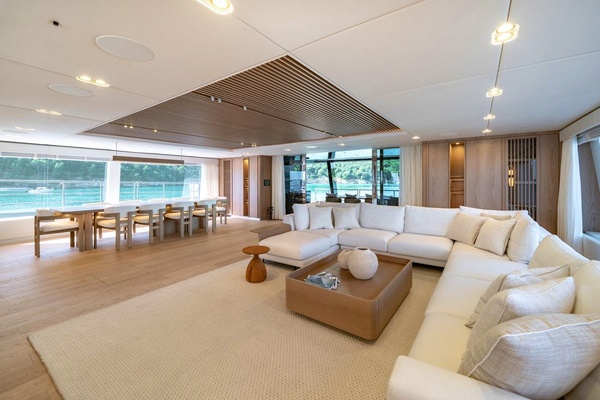 PETITE BELLE 100ft SUNREEF YACHTS Yacht For Sale