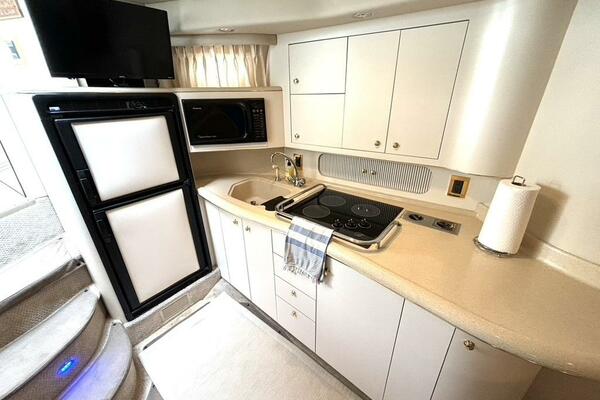 Celebration 40ft Sea Ray Yacht For Sale