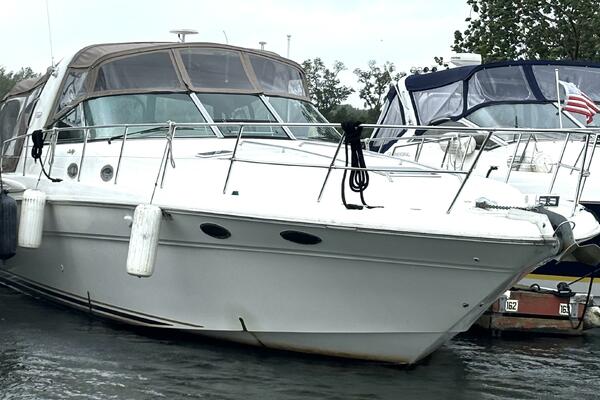 Celebration 40ft Sea Ray Yacht For Sale