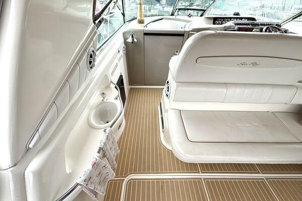 Celebration 40ft Sea Ray Yacht For Sale