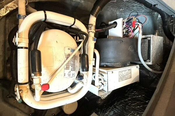 Celebration 40ft Sea Ray Yacht For Sale