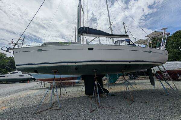 43-ft-Jeanneau-2001-43 Sun Odyssey-Wahoo-Deltaville Virginia United States yacht for sale
