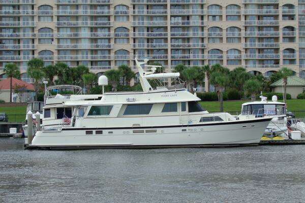 Photo of the 1987 Hatteras 70 Cockpit Motor Yacht "Ivory Lady"