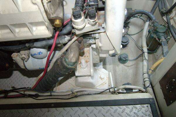 Carver 444 Cockpit Motor Yacht Yacht For Sale