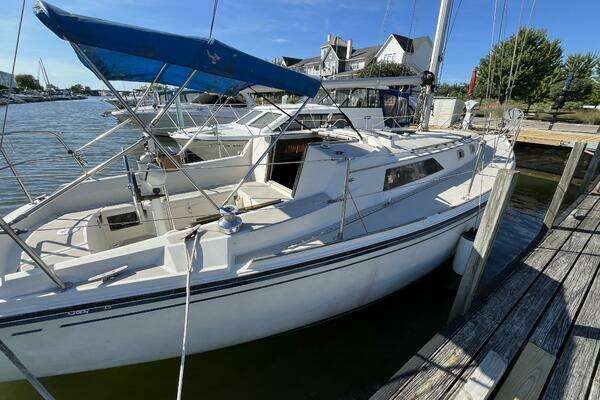 Photo of the 1985 O'Day 35 "Humphrey"