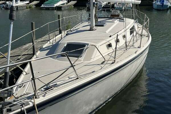 35-ft-O'Day-1985-35-Humphrey-Lorain Ohio United States yacht for sale