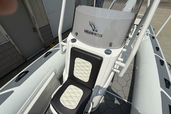 19ft Highfield Yacht For Sale