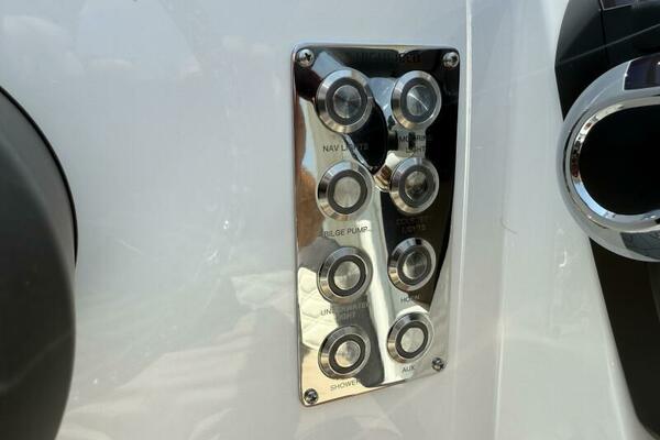 19ft Highfield Yacht For Sale