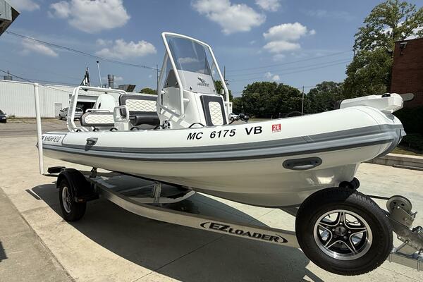 19ft Highfield Yacht For Sale