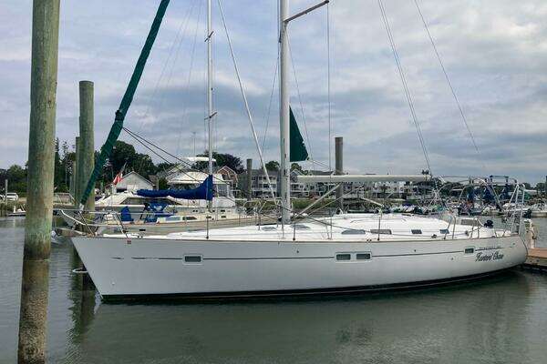 42-ft-Beneteau-2004-Hunters Chase-Branford Connecticut United States yacht for sale