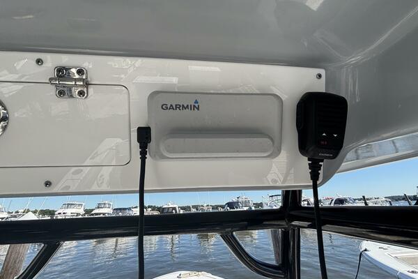 24ft Sportsman Yacht For Sale