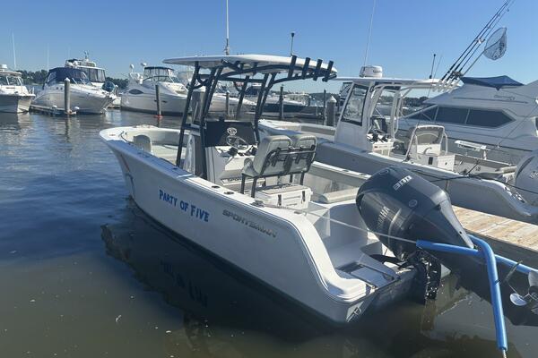 24ft Sportsman Yacht For Sale