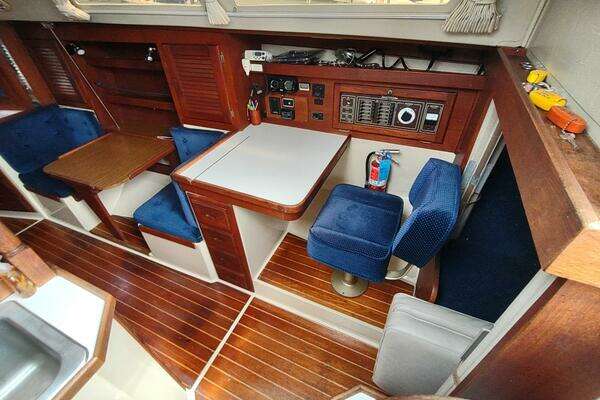 Catalina 36 Yacht For Sale