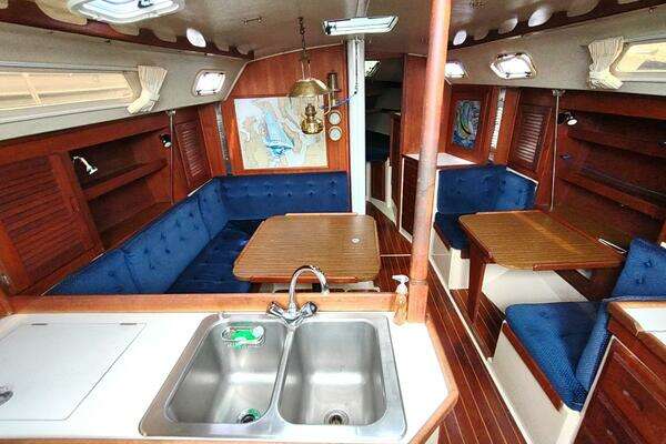 Catalina 36 Yacht For Sale