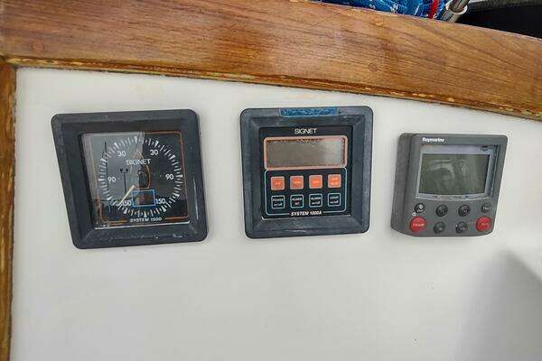 Catalina 36 Yacht For Sale