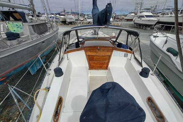 Catalina 36 Yacht For Sale