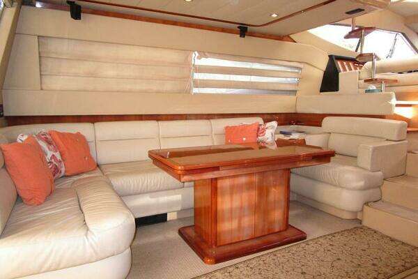 2003 Ferretti Yachts 59