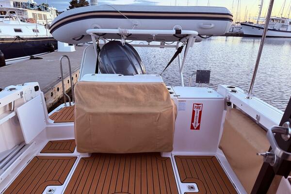 C SHELL 27ft Ranger Tugs Yacht For Sale