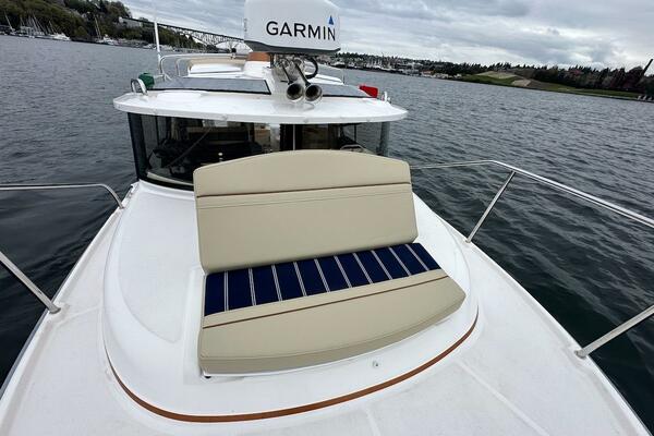 C SHELL 27ft Ranger Tugs Yacht For Sale