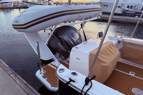 Ranger Tugs R-27 Yacht For Sale