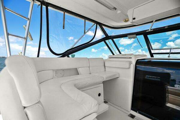 Photo of the 2003 Tiara Yachts 3100 Open LE "Pura Vida"