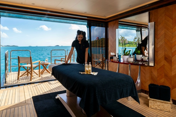 ALFA NERO 266ft Oceanco Yacht For Sale