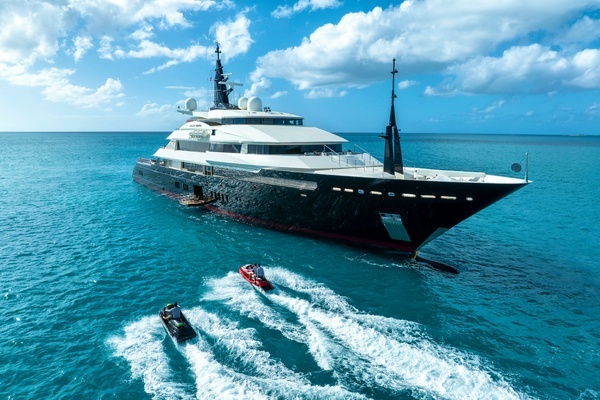 Photo of the 2007 Oceanco Custom "ALFA NERO"