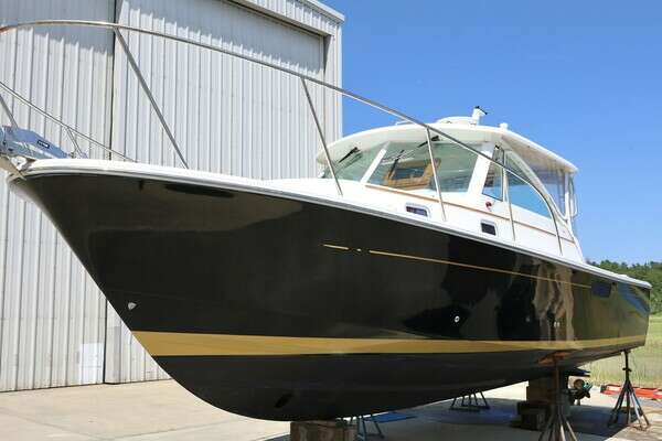 ABLE II 29ft Hunt Yachts Yacht For Sale