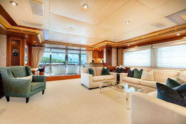 Photo of the 2007 CRN  "EMOTION 2"