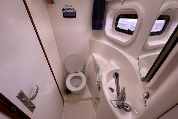 Inconceivable 44ft Leopard Yacht For Sale