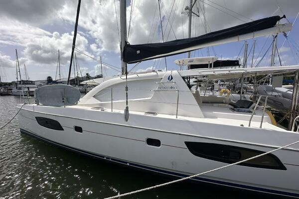 Inconceivable 44ft Leopard Yacht For Sale