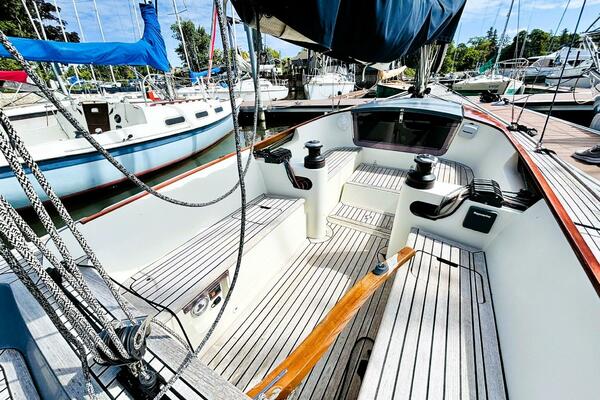 TOF 26ft Tofinou Yacht For Sale