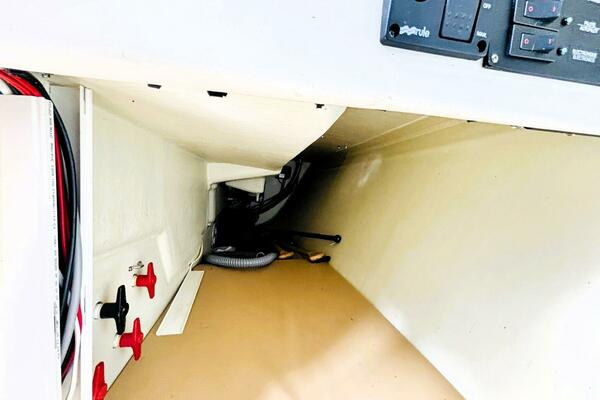 TOF 26ft Tofinou Yacht For Sale