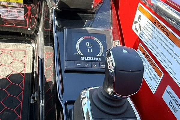 27ft Manitou Yacht For Sale