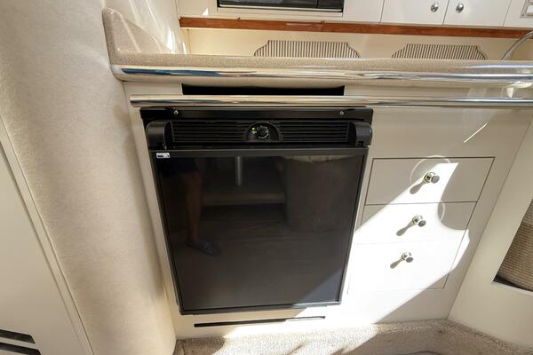 31ft Sea Ray Yacht For Sale