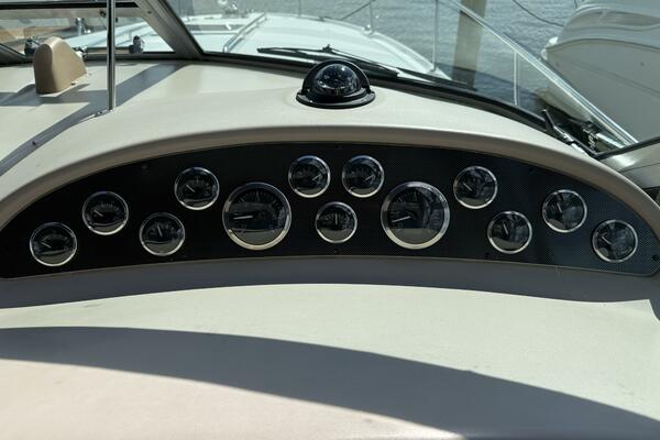 31ft Sea Ray Yacht For Sale