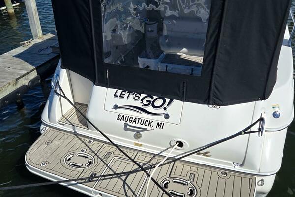 31ft Sea Ray Yacht For Sale