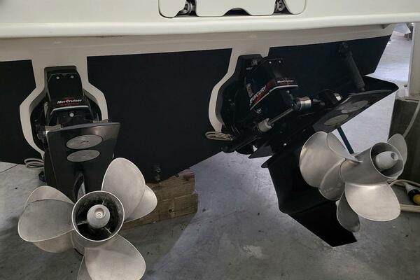 31ft Sea Ray Yacht For Sale