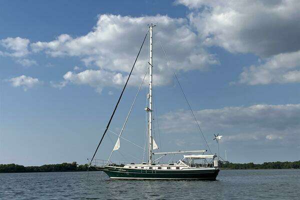 Photo of the 1997 Gozzard 44 "Belle Bateau"