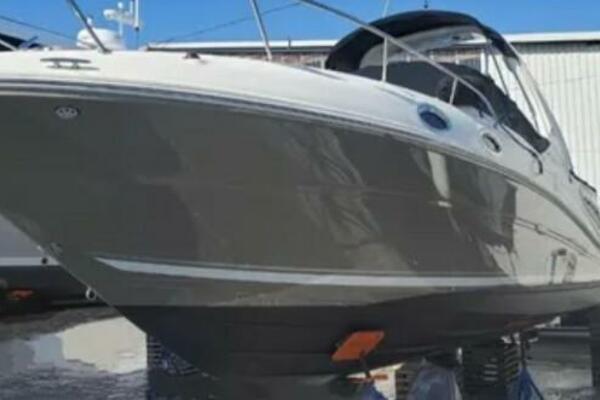 27ft Sea Ray Yacht For Sale