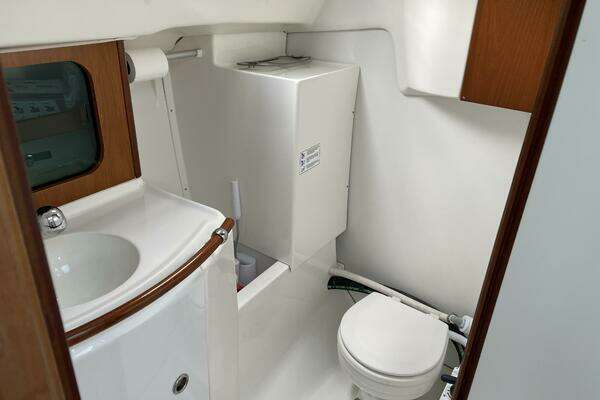 Photo of the 2003 Beneteau  "FISH FORUM"