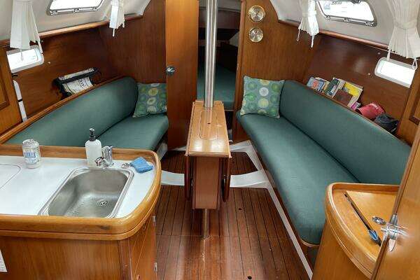 Photo of the 2003 Beneteau  "FISH FORUM"