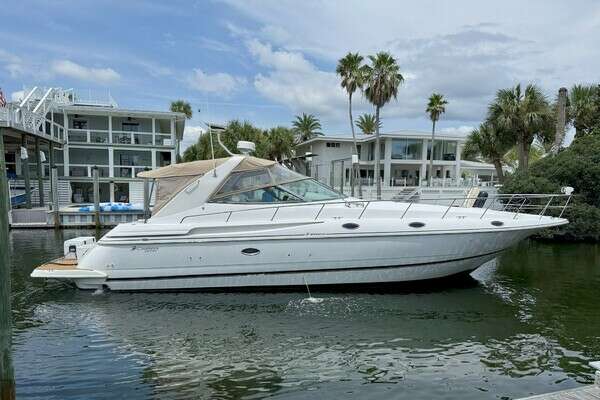 42-ft-Cruisers Yachts-2001-4270 Express-Creme Brulee-Destin Florida United States yacht for sale