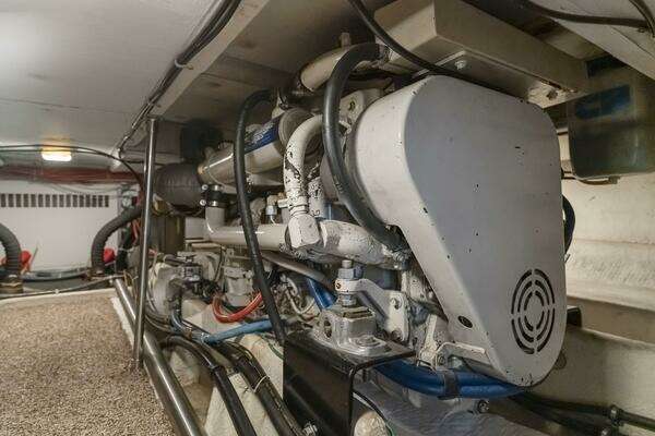 Photo of the 1997 Bayliner 4788 "NEVER SAY NEVER"