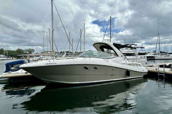 31-ft-Sea Ray-2009-310 Sundancer-Toronto Ontario Canada yacht for sale