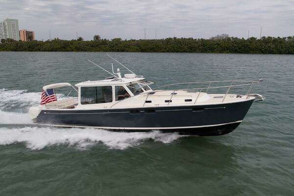 43-ft-MJM-2019-43z-Noble Grace-Clearwater Beach Florida United States yacht for sale