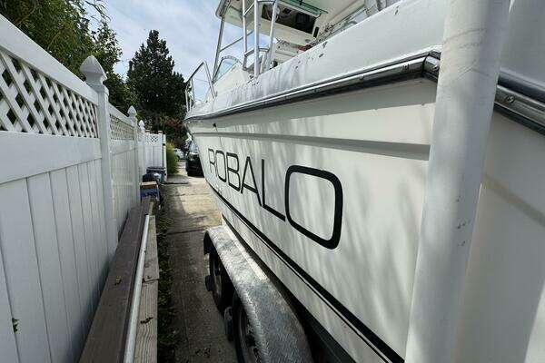 Photo of the 1999 Robalo 2640