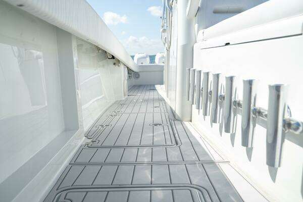 Freeman 42LR Yacht For Sale