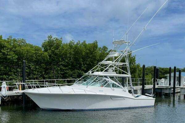 40-ft-Cabo-2007-Express-Kraken-Marathon  Florida United States yacht for sale
