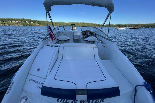 Photo of the 2005 Formula 240 BR